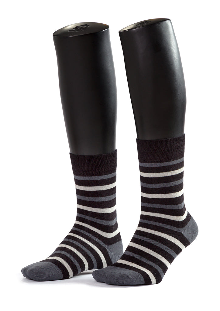 Thin Stripes Design Men Bamboo Socks