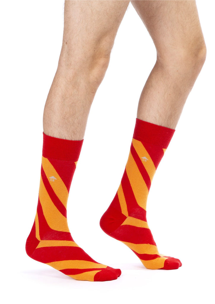 Cross Lines Design Men Socks