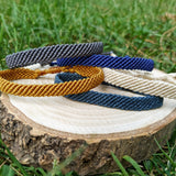Verstellbares Unisex-Strickarmband, Boho- und Hippie-Armband aus gewachstem Faden, geflochtenes Seilarmband